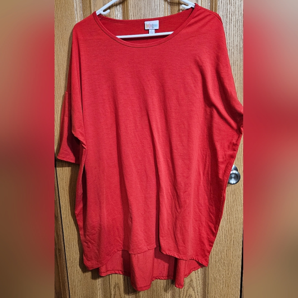 LuLaRoe Irma Tunic